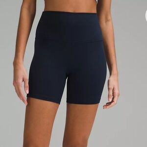 Lululemon High-Waisted Shorts-Navy